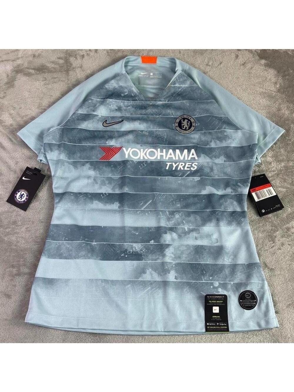 NWT Chelsea 2018-2019 Football Shirt Soccer Jersey Nike Size Women’s Large
